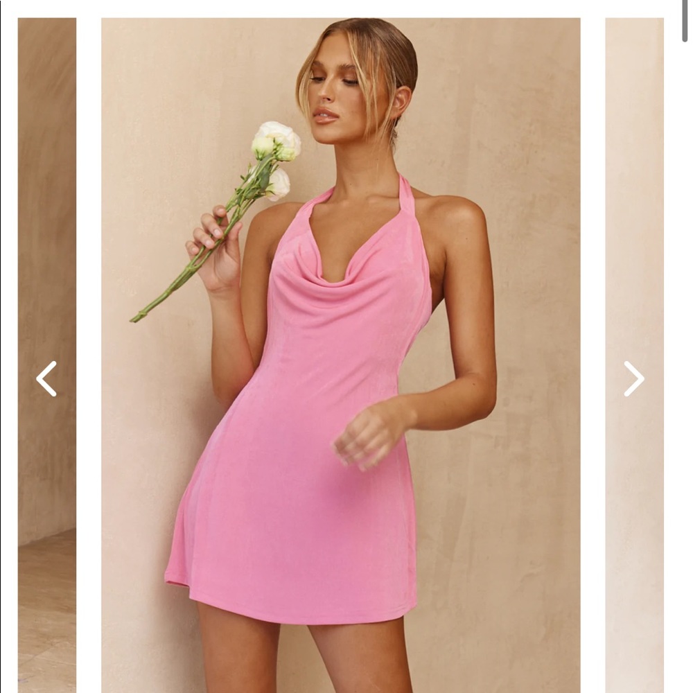 champagne showers halterneck slip jersey mini dress hot pink// size: large